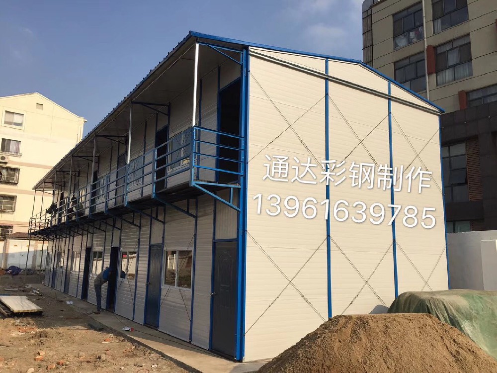 現(xiàn)場(chǎng)施工